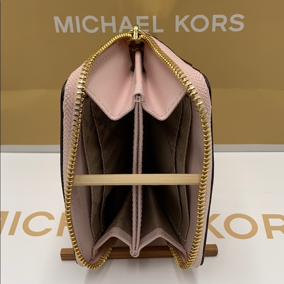 MICHAEL KORS JET SET TRAVEL MD ZA CARD CASE - Picture 7 of 16